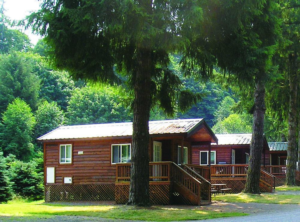 Thunderbird Rv & Camping Resort Монро Екстер'єр фото